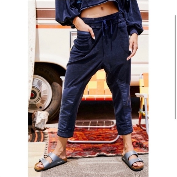 FP Movement Let It Go velour set - Picture 2 of 7